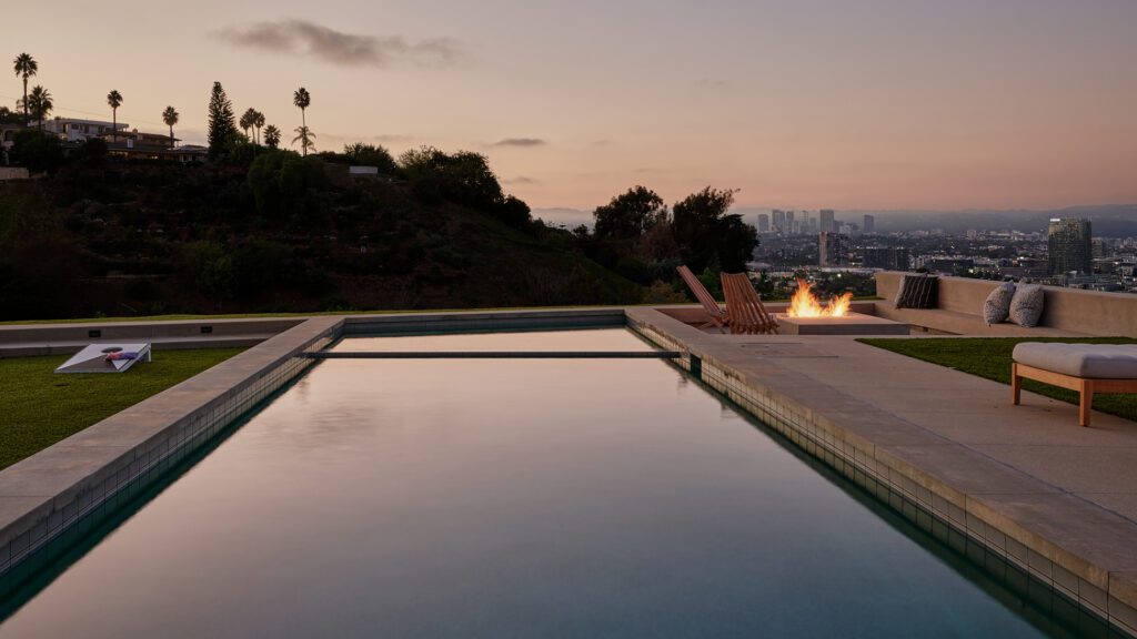 alloi-architecture-construction-syntax-hillside-house-lr-16-night-luxury-pool